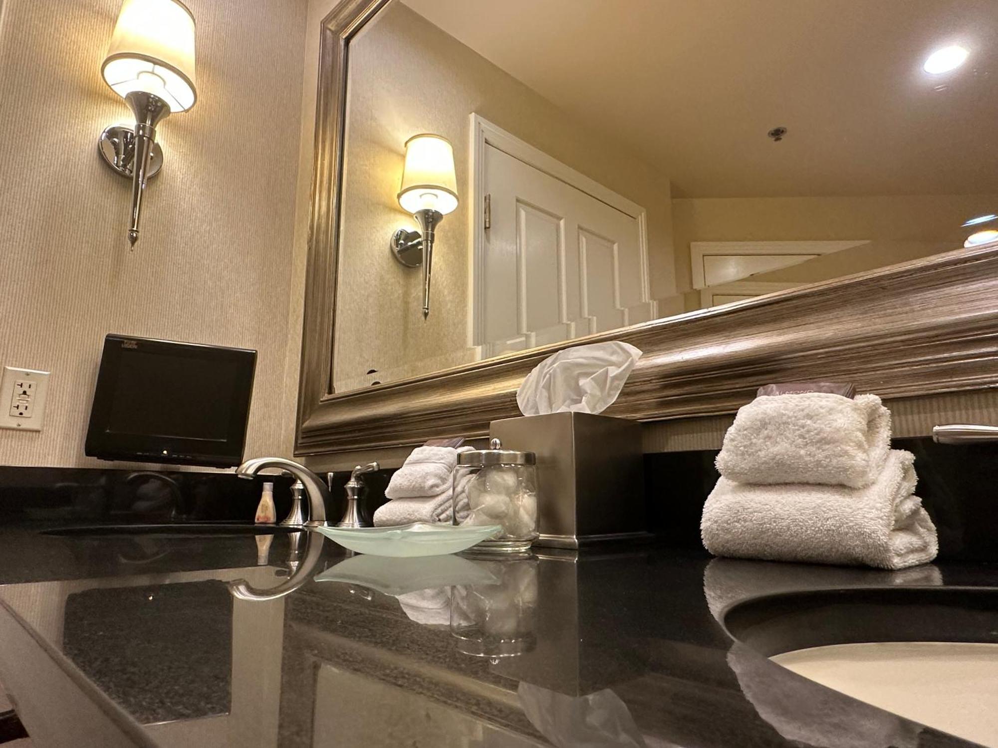 Mgm Signature - Strip View Suite- Free Valet Parking Las Vegas Exterior photo